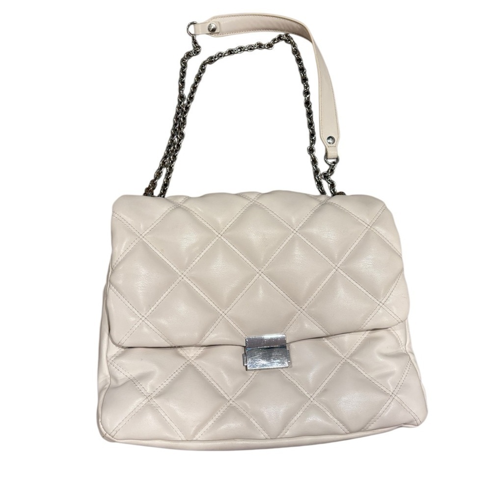 H and M White Quilted Flap Bag with Crossbody or Shoulder Silver Chain 12x10